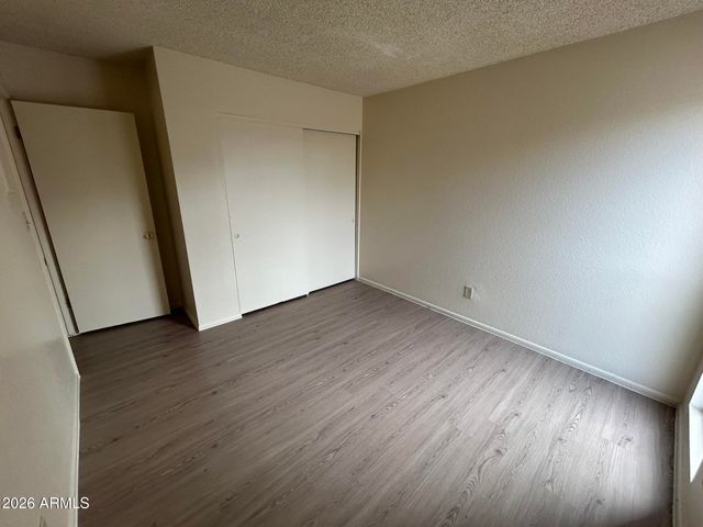 2652 E OAKLEAF Drive, Tempe, AZ 85288