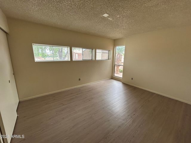2652 E OAKLEAF Drive, Tempe, AZ 85288