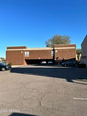 2652 E OAKLEAF Drive, Tempe, AZ 85288