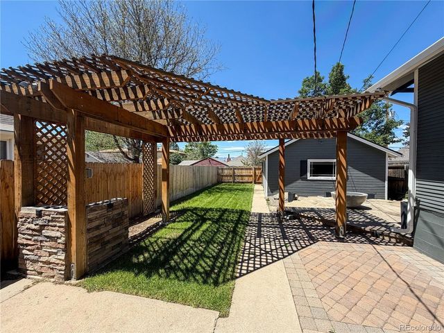 3355 S Grant St, Englewood, CO 80113