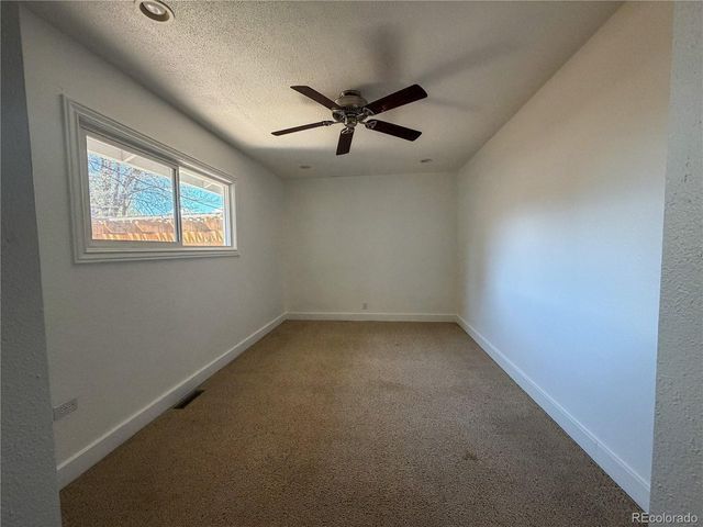 3355 S Grant St, Englewood, CO 80113