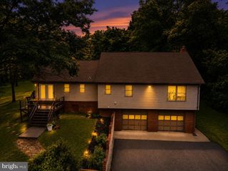1410 STROBRIDGE RD, Martinsburg, WV 25405