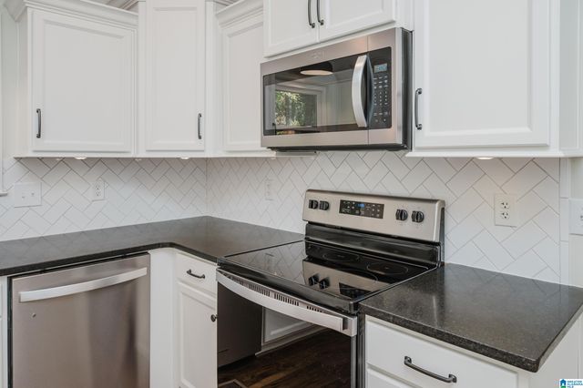 138 OVERVIEW DRIVE, Sterrett, AL 35147