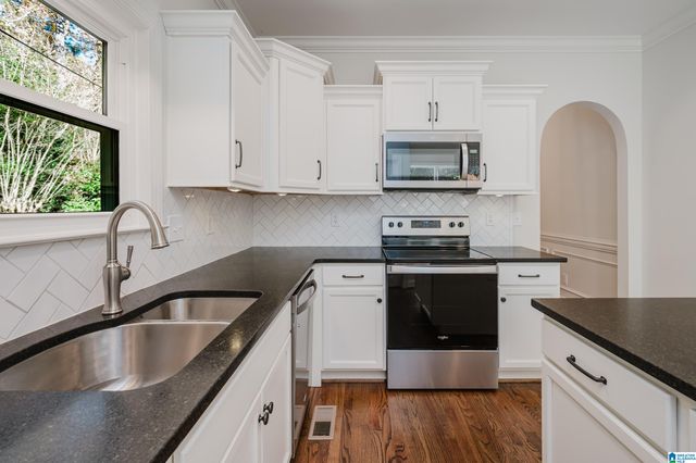 138 OVERVIEW DRIVE, Sterrett, AL 35147