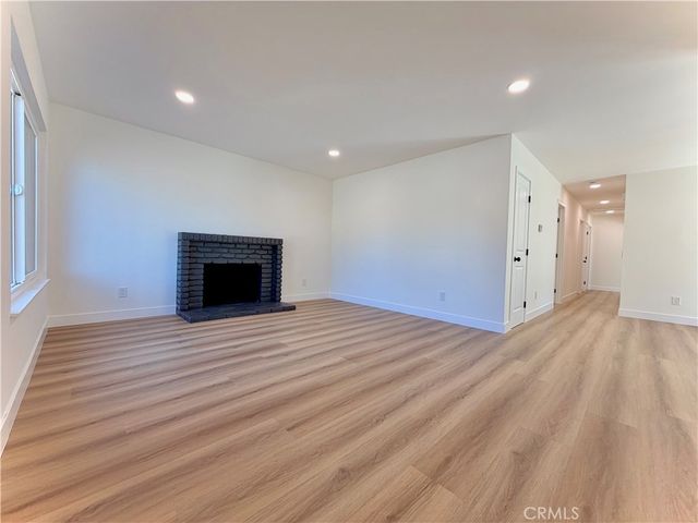 2009 S Plum Avenue, Ontario, CA 91761