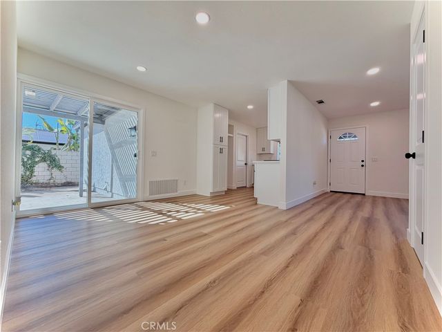2009 S Plum Avenue, Ontario, CA 91761