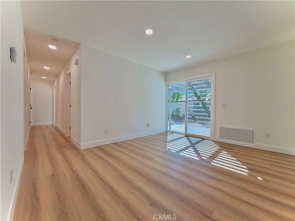 2009 S Plum Avenue, Ontario, CA 91761 — photo 4