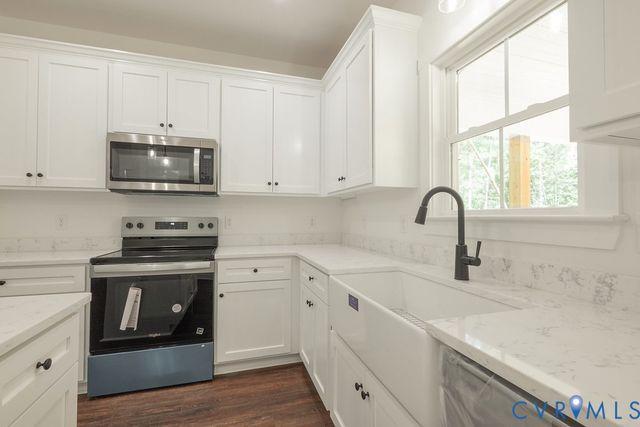 3844 Maidens Rd, Powhatan, VA 23139