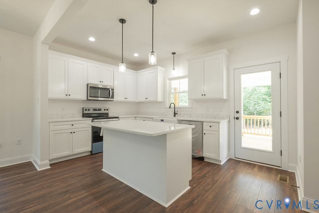 3844 Maidens Rd, Powhatan, VA 23139