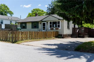 6 Kathy Avenue, Coventry, RI 02816