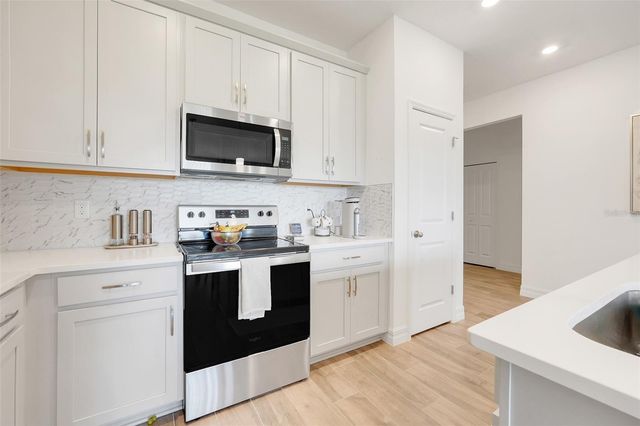 5724 CAMILLA STREET, St Cloud, FL 34771