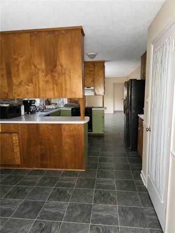 897 Hearthstone Drive, Stone Mountain, GA 30083