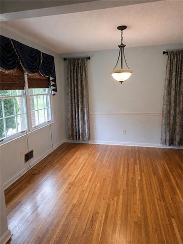 897 Hearthstone Drive, Stone Mountain, GA 30083