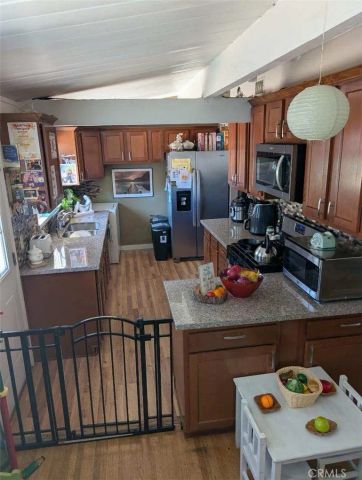 15411 Bonsallo Avenue, Gardena, CA 90247