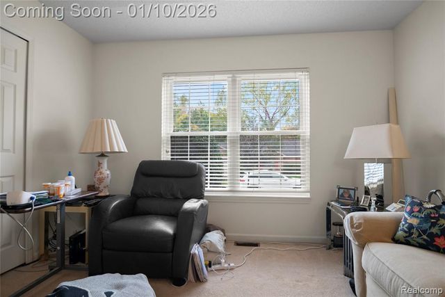 7252 Huntcliff, West Bloomfield, MI 48322