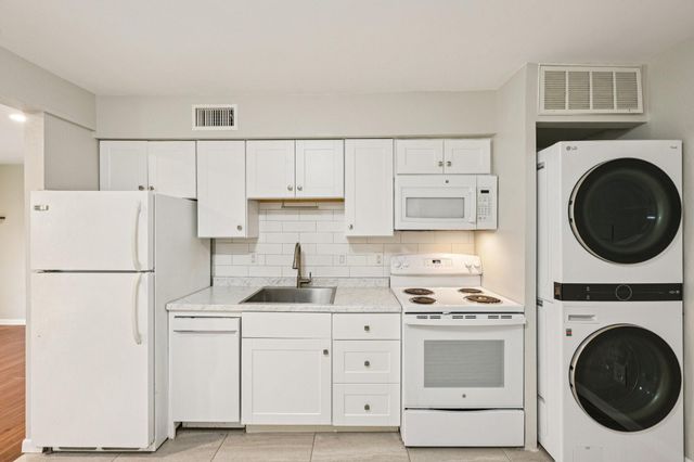 12900 Walden Road 815H, Montgomery, TX 77356