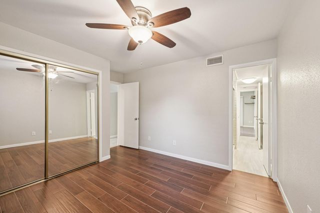 12900 Walden Road 815H, Montgomery, TX 77356