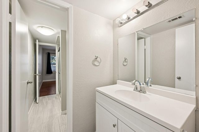 12900 Walden Road 815H, Montgomery, TX 77356