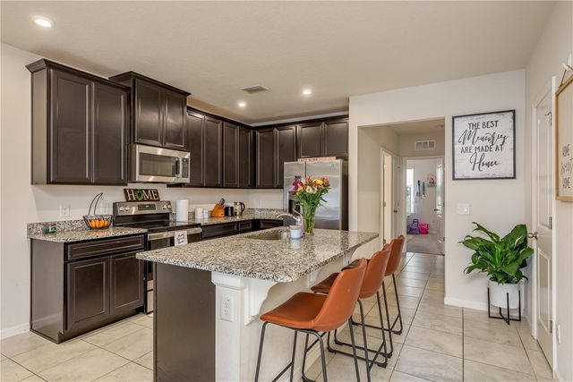 17906 TURNING LEAF CIRCLE, Land O Lakes, FL 34638