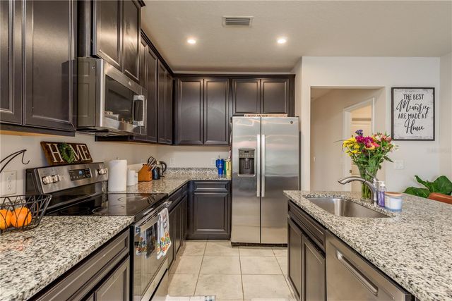 17906 TURNING LEAF CIRCLE, Land O Lakes, FL 34638