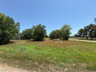 401 E Tres Palacios Avenue, Palacios, TX 77465