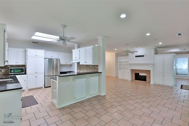 106 Riverside Park, Abilene, TX 79605