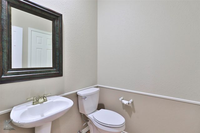 106 Riverside Park, Abilene, TX 79605