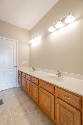 4370 Wellesley Drive, Ooltewah, TN 37363