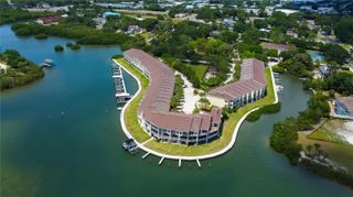 129 BRENT CIRCLE, Oldsmar, FL 34677