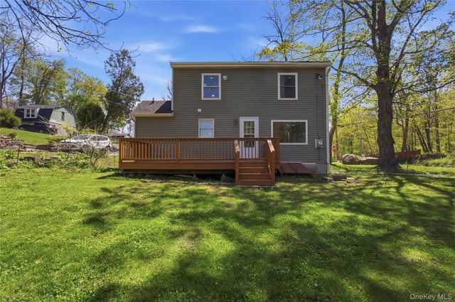 2 Eastwood Road, Brewster, NY 10509