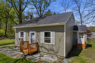 2 Eastwood Road, Brewster, NY 10509