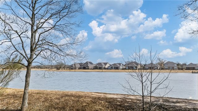 3741 Cooper Court, College Station, TX 77845