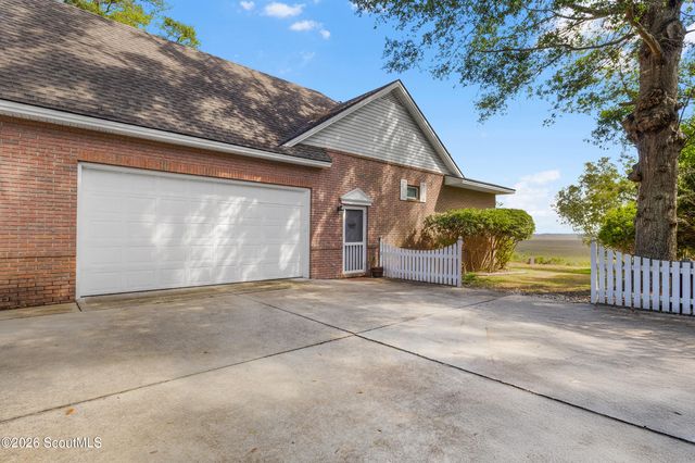 1502 Fair Hope Drive NE, Townsend, GA 31331
