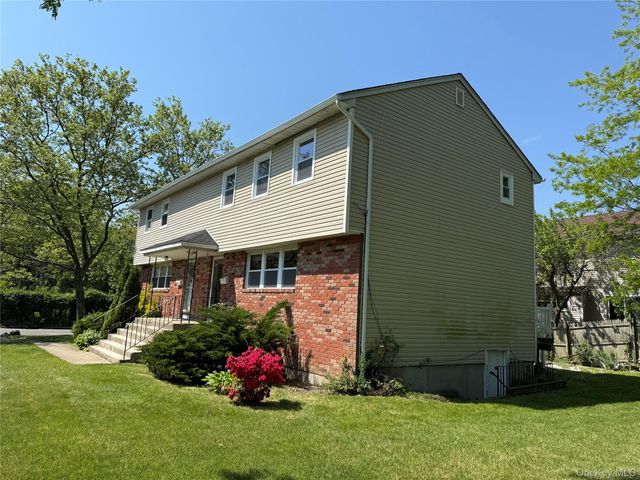 85-87 Washington Street, East Islip, NY 11730