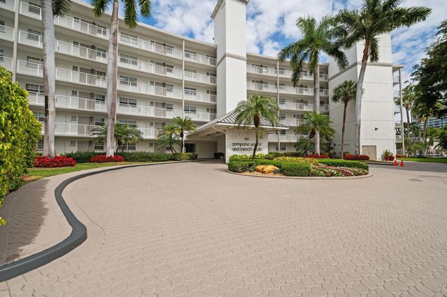 140 NE 28th Avenue 208, Pompano Beach, FL 33062