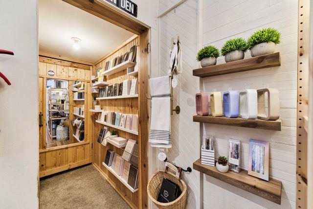 429 River Street, Manistee, MI 49660