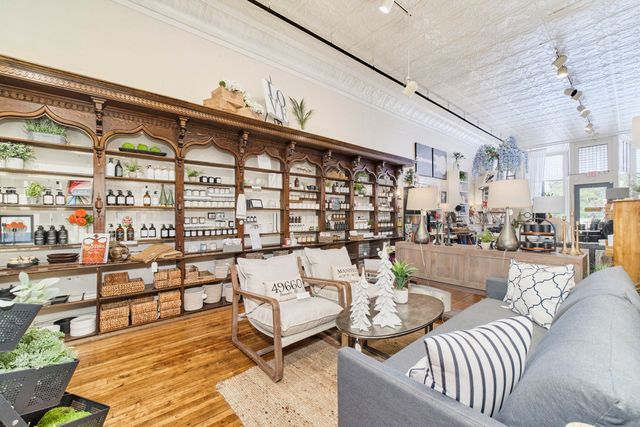 429 River Street, Manistee, MI 49660