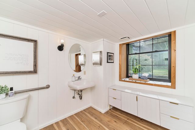 429 River Street, Manistee, MI 49660