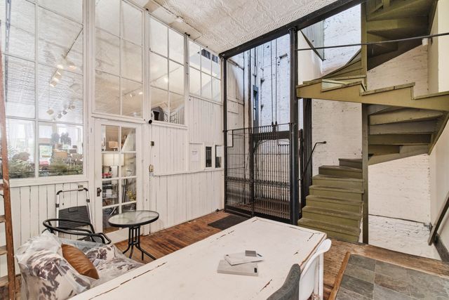 429 River Street, Manistee, MI 49660