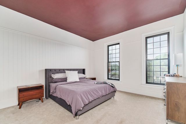 429 River Street, Manistee, MI 49660