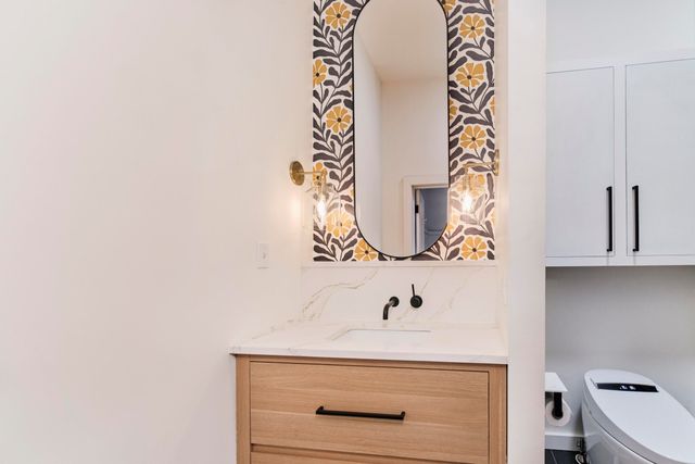 429 River Street, Manistee, MI 49660