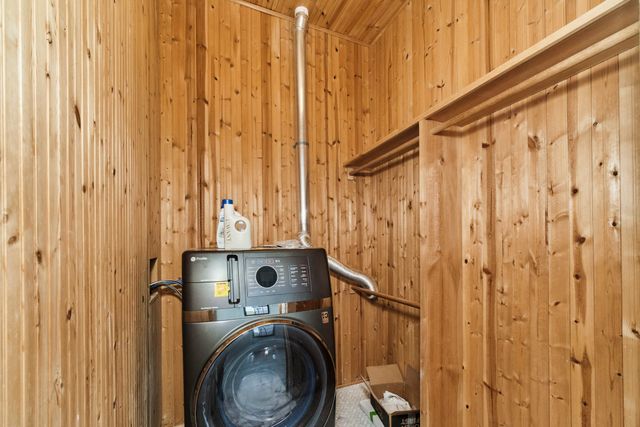 429 River Street, Manistee, MI 49660