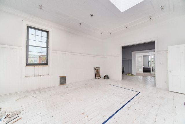 429 River Street, Manistee, MI 49660