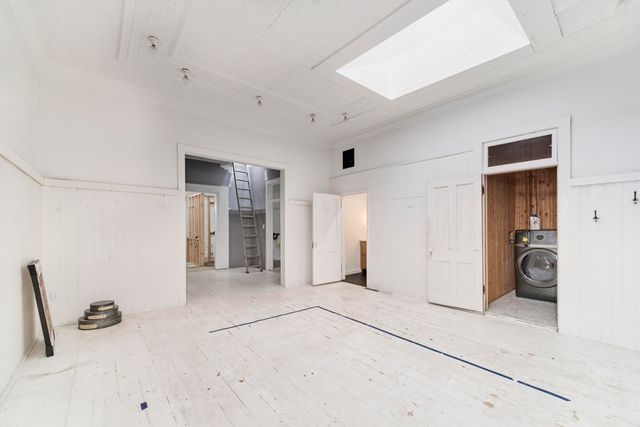 429 River Street, Manistee, MI 49660