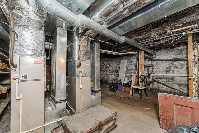 429 River Street, Manistee, MI 49660