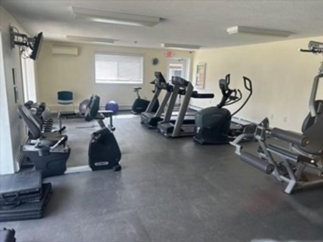 19 Fernview Ave 6, North Andover, MA 01845