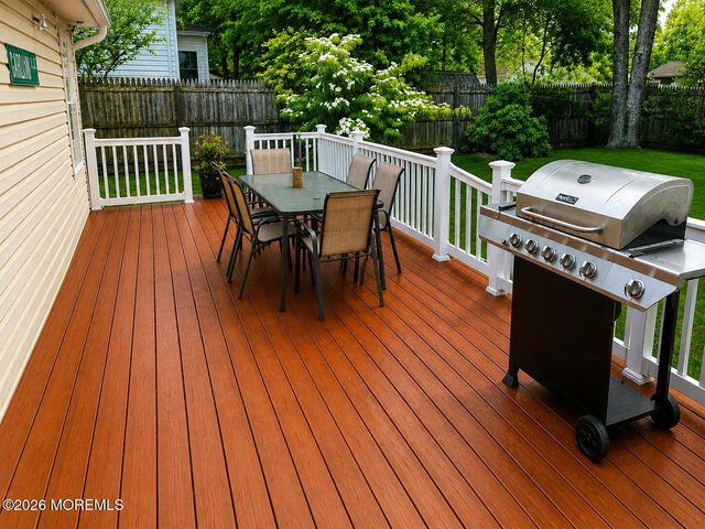 54 Mermaid Drive, Manahawkin, NJ 08050