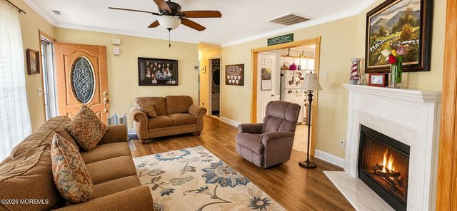 54 Mermaid Drive, Manahawkin, NJ 08050