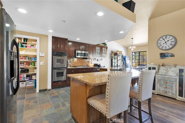 8130 Desert View Road, Pinon Hills, CA 92372