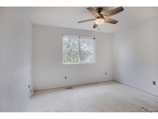 6177 Valley Vista Ave, Longmont, CO 80504